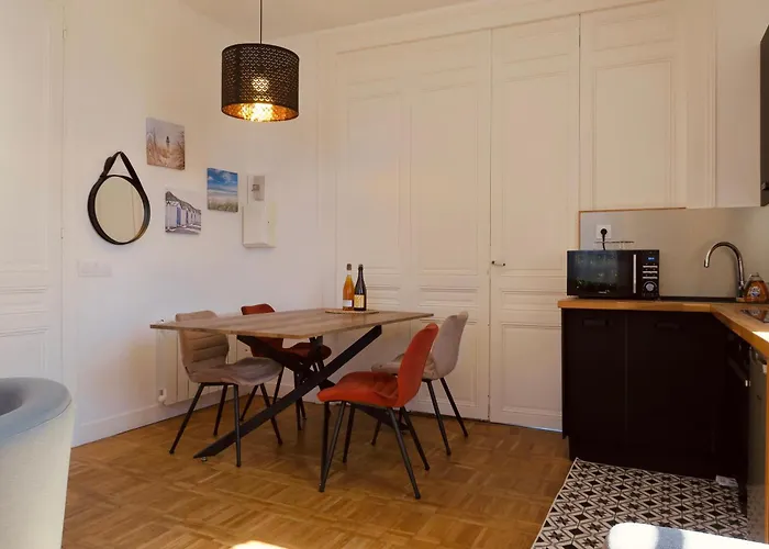 Apartment Bel Lumineux - 30 M De La