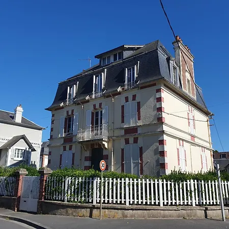 Bel Lumineux - 30 M De La - Jardin Apartamento Cabourg