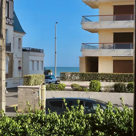 Bel Lumineux - 30 M De La *